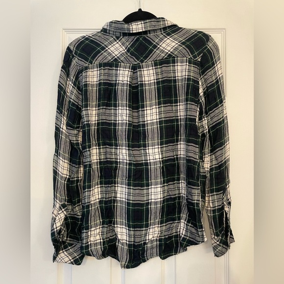 Lightly worn, button down, Rails - Picture 3 of 3